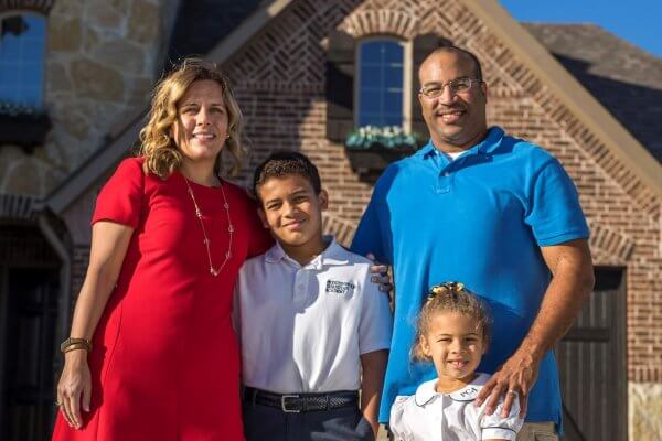 Navy Veteran’s Wife Climbs Corporate Ladder in Spite of Military Life