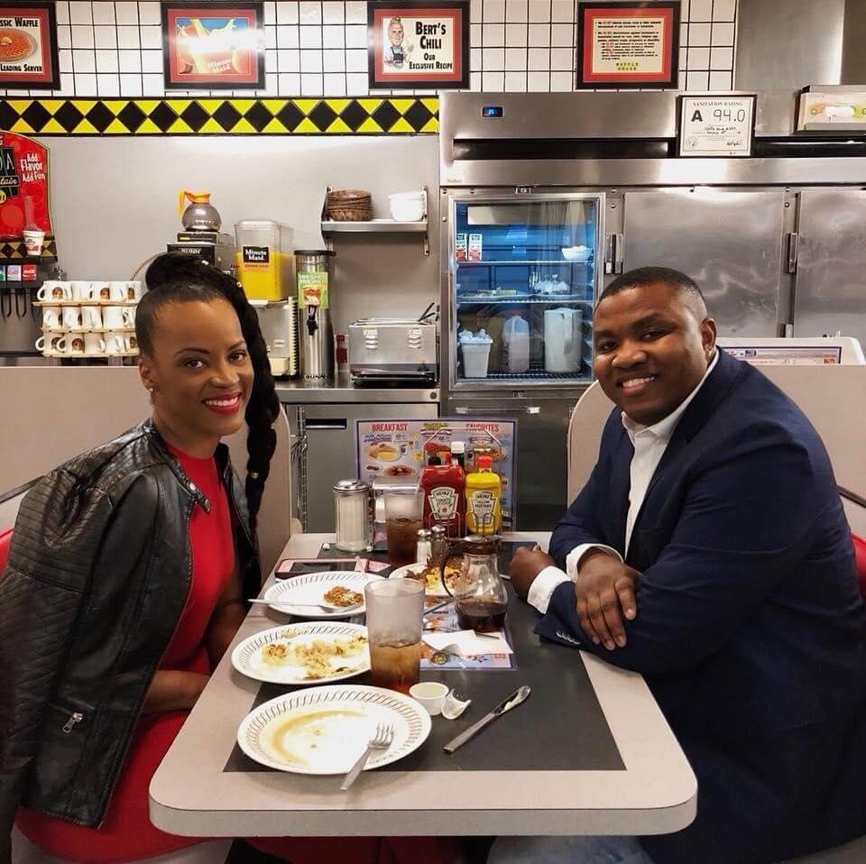 https://militaryfamilies.com/wp-content/uploads/2019/02/Waffle-House.jpg