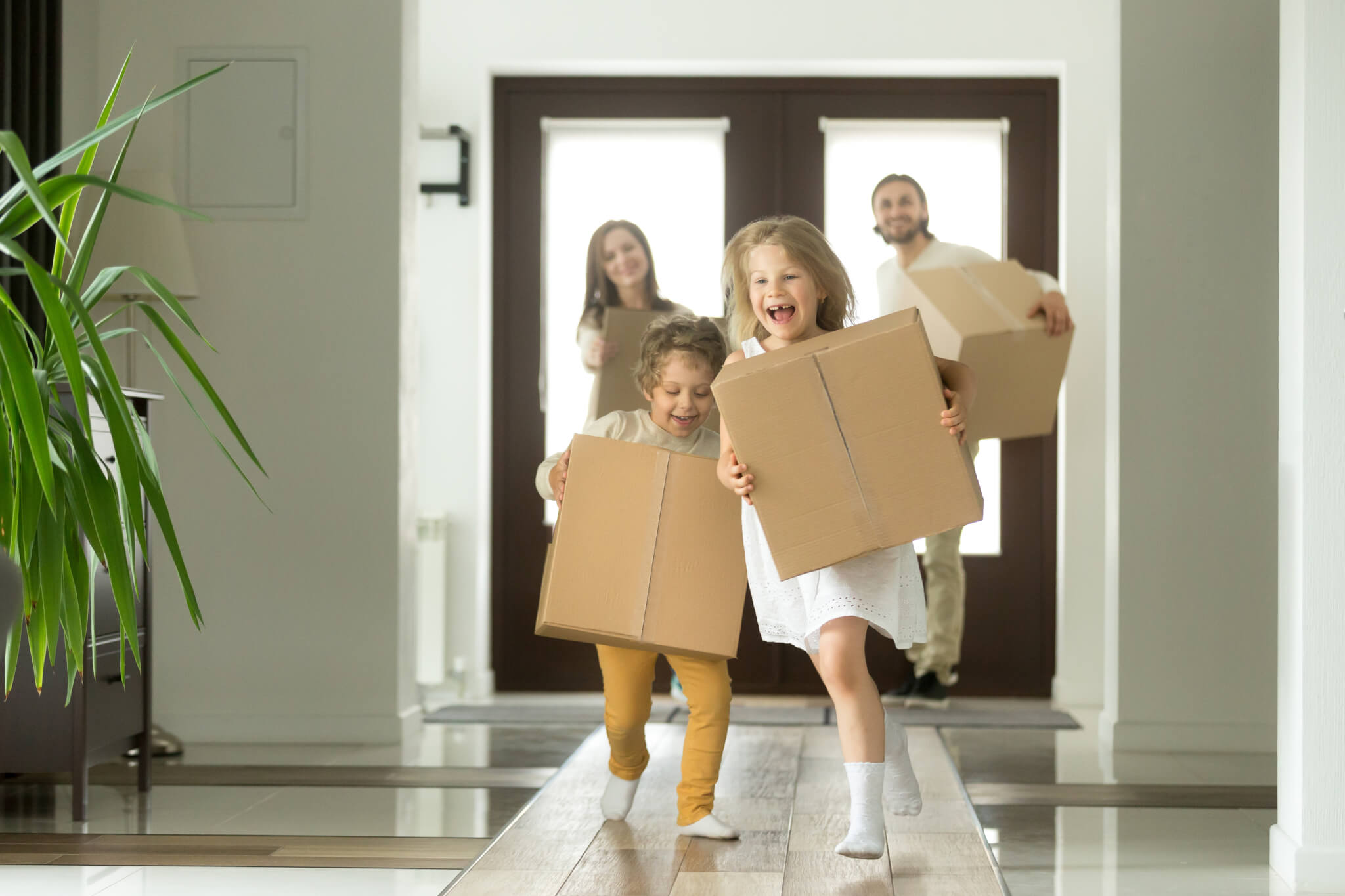 Marine veteran helps military families find home