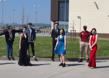 Spangdahlem Exchange creates prom experience for military teens