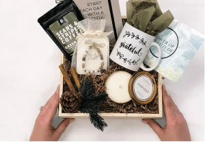 2020 shopping ideas for the military spouse in your life