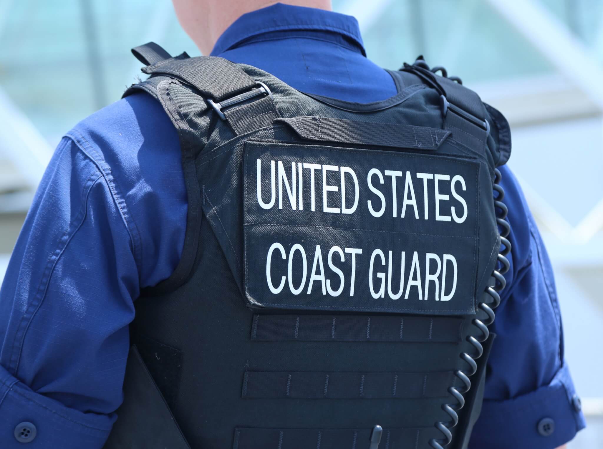 coast-guard-mutual-assistance-receives-public-service-award-military