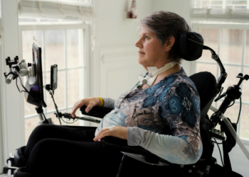 Navy veteran continues to defy odds decade after ALS diagnosis