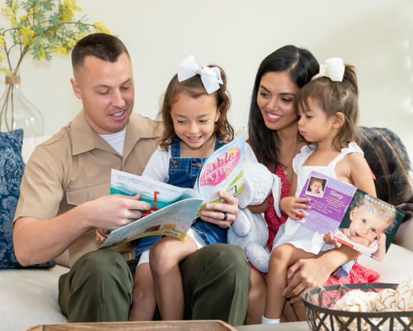 United Through Reading presents its ‘Book for the Military Child’