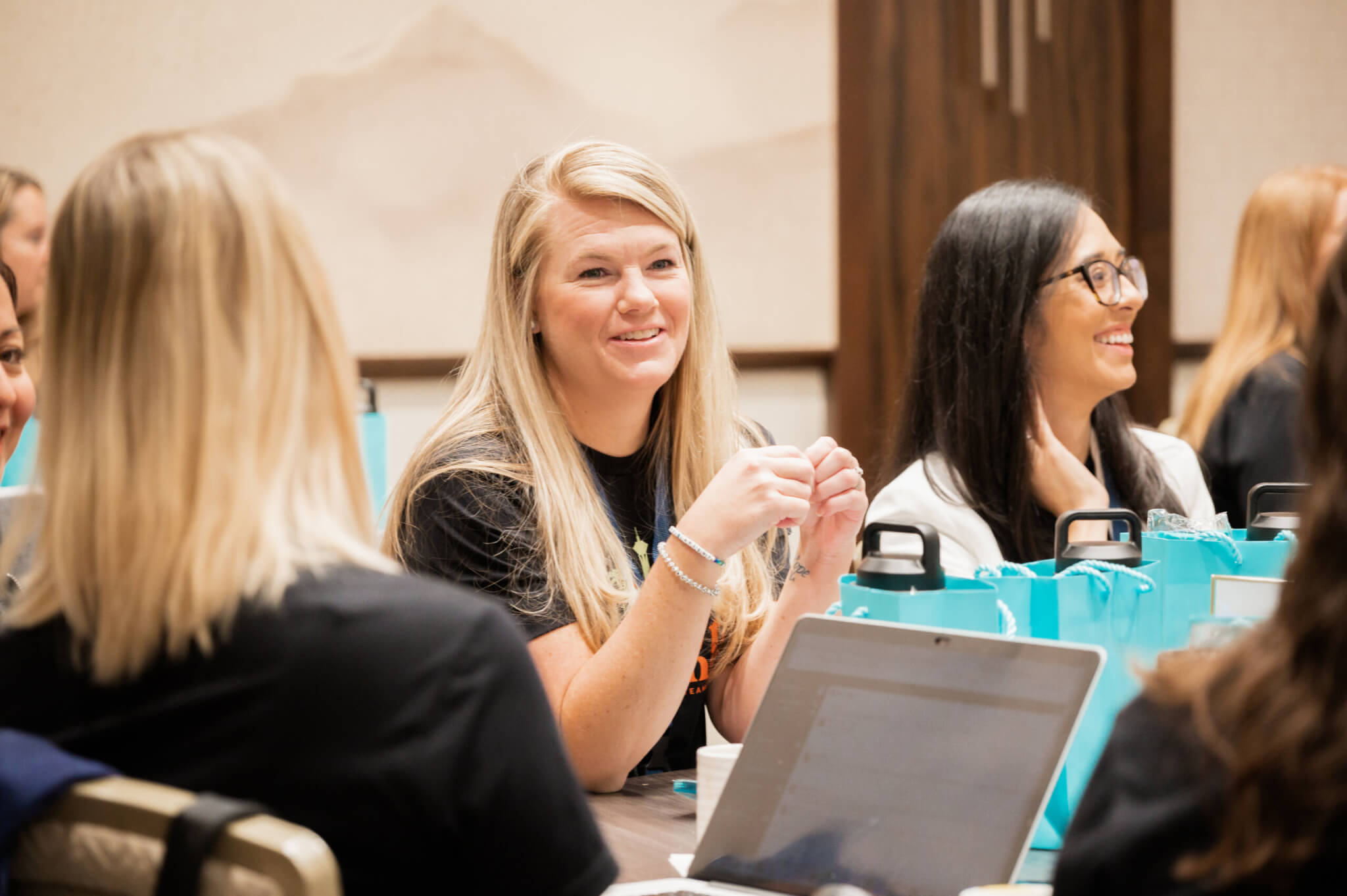 effectively manage teams