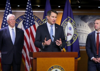 Moulton: ‘Path to more sane politics will be paved by veterans’