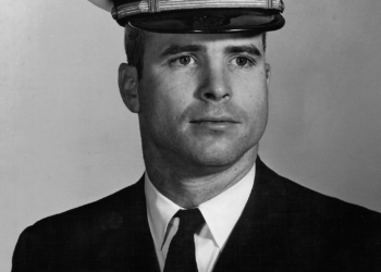 Photo courtesy: The Naval Historical Center