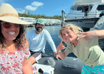 The Bond family enjoys full-time ocean living. Photo courtesy: Alicia Bond