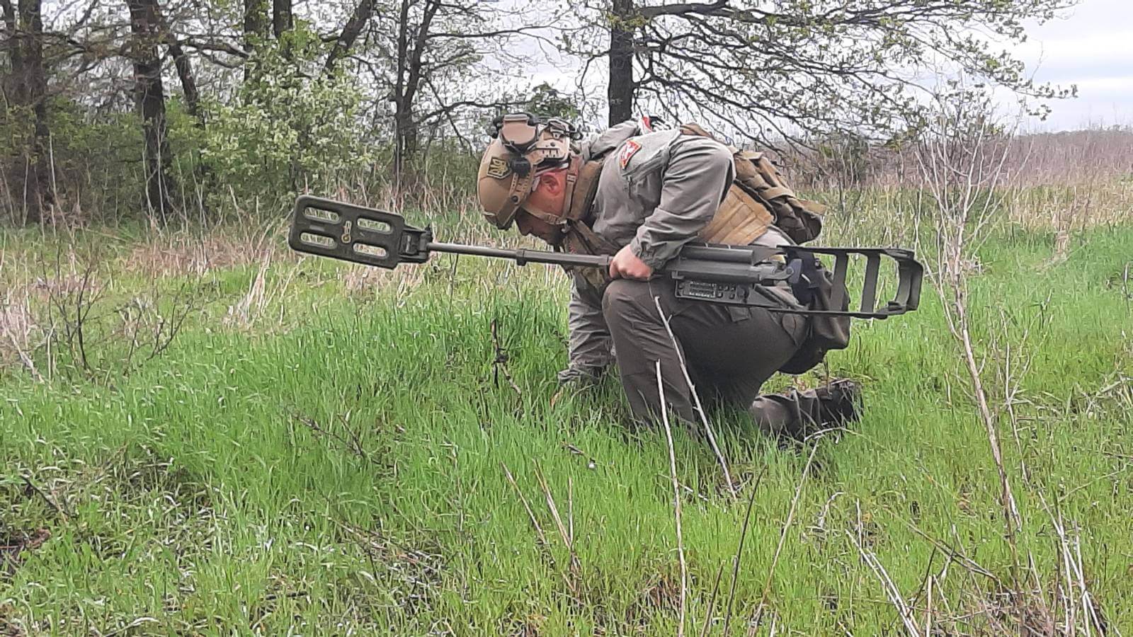 landmine removal in Ukraine