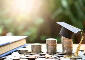 Saving for college? Here are 5 things military families should know