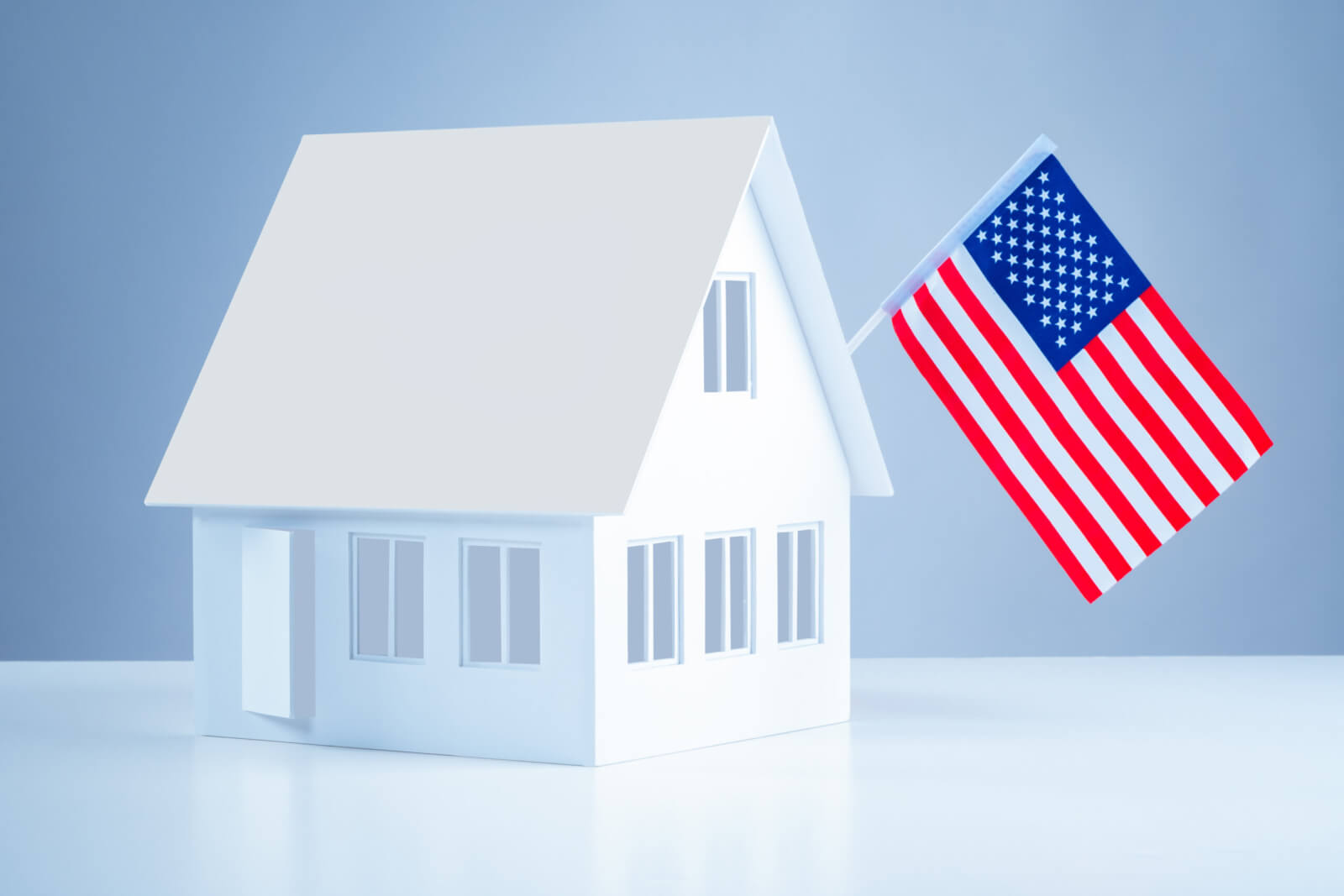 Founder of OCONUS Project on military transition from overseas to US