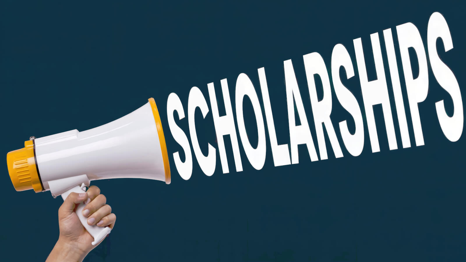 2026 scholarships for military spouses, military kids