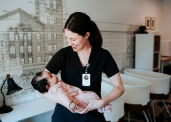 Yuzi Postnatal Retreat Care Team with baby.
