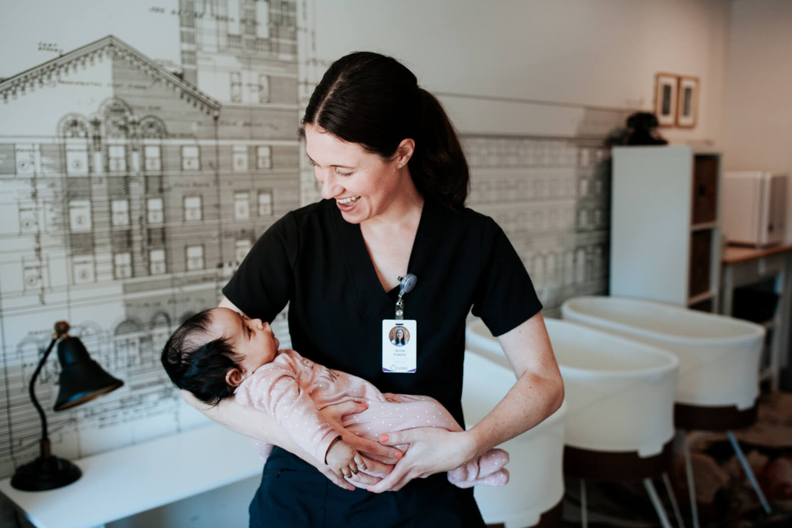 Yuzi Postnatal Retreat Care Team with baby.