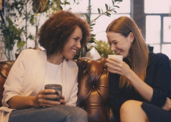 How military friends can ease the homefront hangover