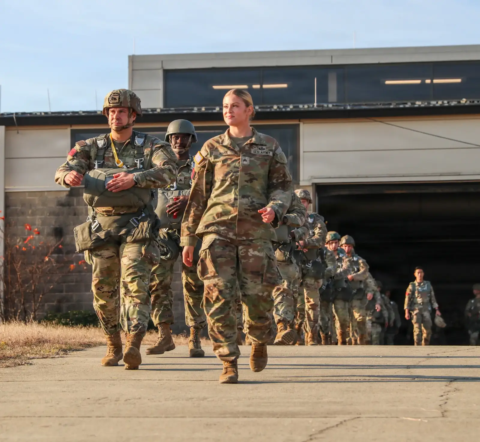 Paratroopers with the 1st Brigade Combat Team, 82nd Airborne Division, conduct an airborne operation at Fort Bragg, N.C. U.S. Army photo by CPT Alvin Cade Jr.
